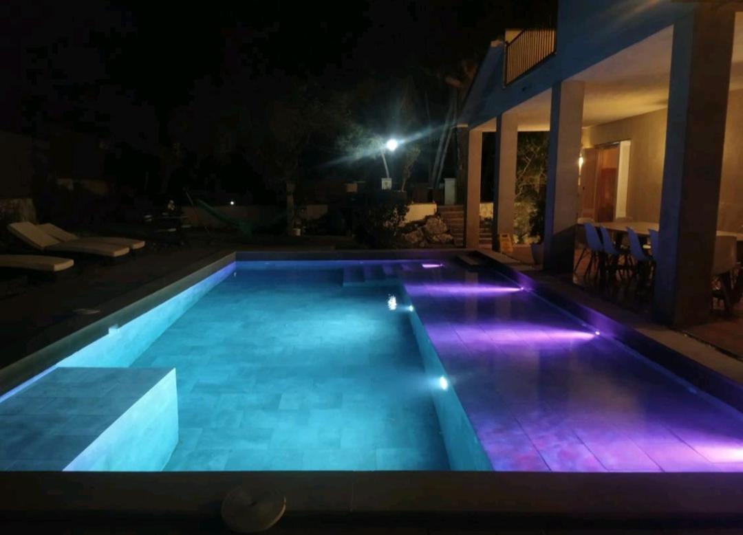 Les Canyes Cottage, Private Villa Resort Piera Esterno foto