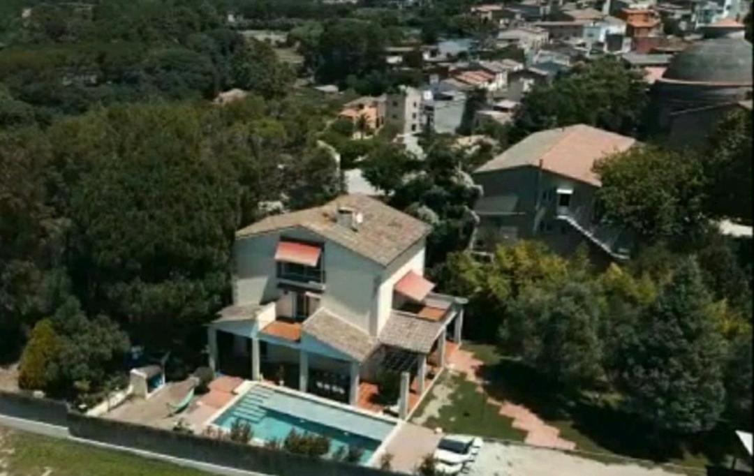 Les Canyes Cottage, Private Villa Resort Piera Esterno foto